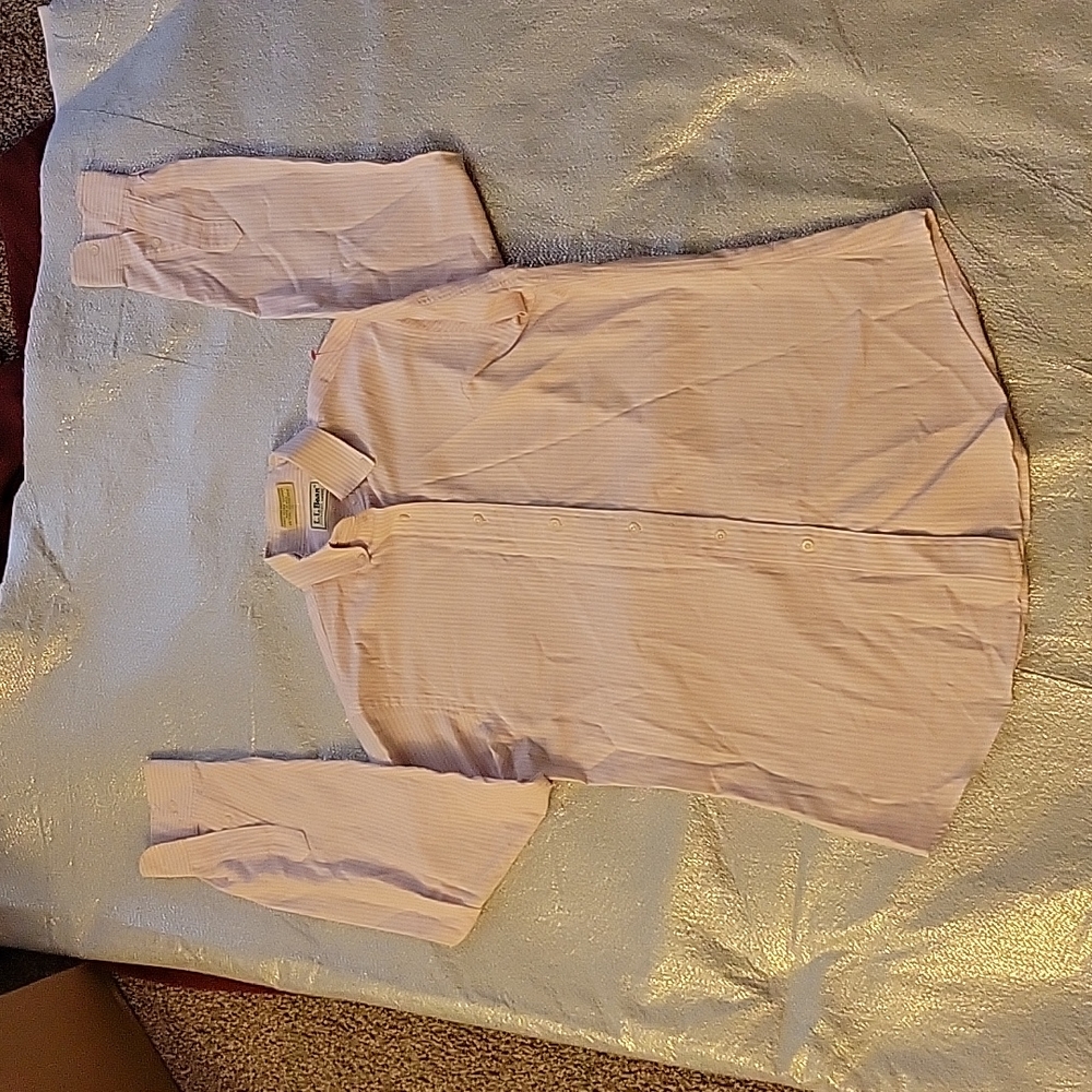 LL Bean Women’s Button long sleeve shirt Pink Size Small
